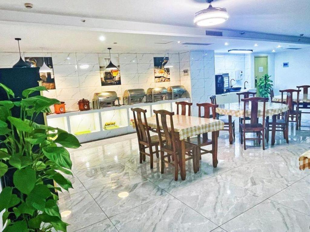 Greentree Fengxian District Xiaotang Metro Station Hotel Shanghai