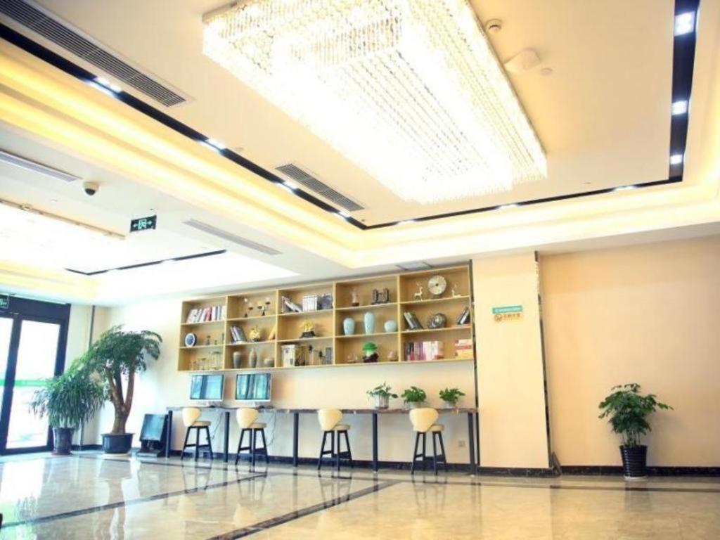 Greentree Fengxian District Xiaotang Metro Station Hotel Shanghai